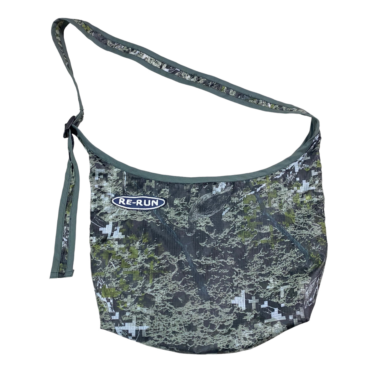 Rerun Everyday Sling Bag (Camo)